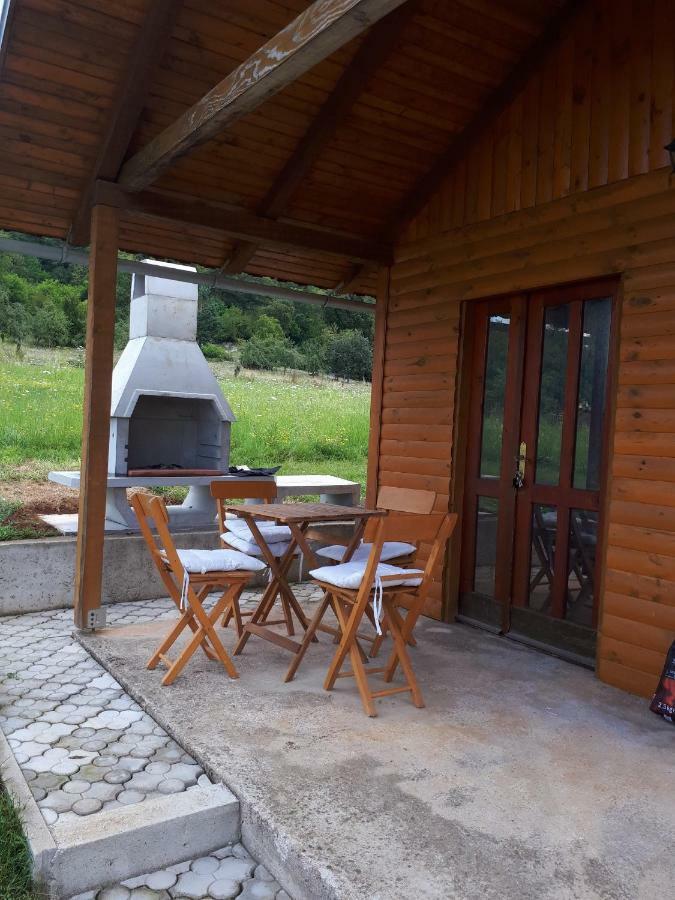 Holiday House Leona Otočac Buitenkant foto